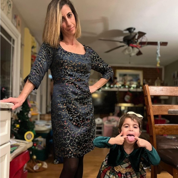 Profile Picture of Nia Gianulis charalambides (@niagia) on Poshmark