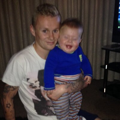 Profile Picture of Andrew Diggle (@Andrew19293398) on Twitter