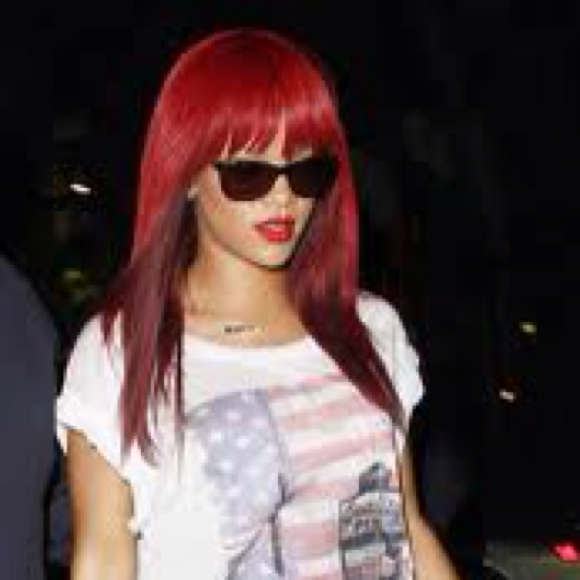 Zoë Baker - Poshmark Profile Picture of Zoë Baker (@zoyolo) on Poshmark