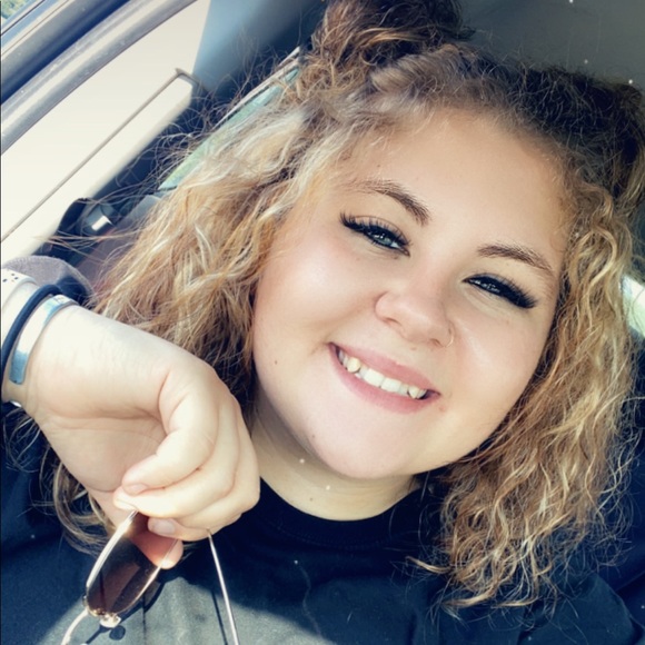 Profile Picture of Spencer Mcvay (@spencermcvay) on Poshmark