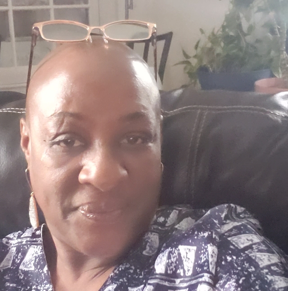 Profile Picture of Andrea Stanford (@dreastanford) on Poshmark