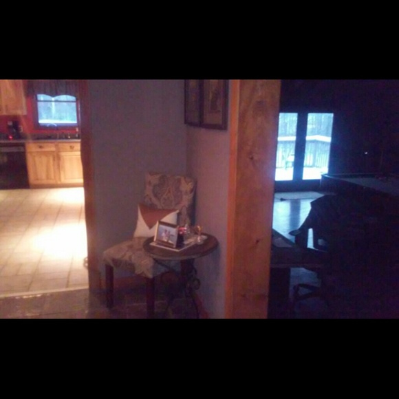 Profile Picture of Tracey Thixton (@tracey2123) on Poshmark