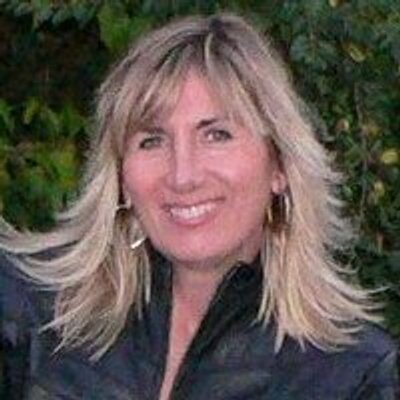 Profile Picture of Lois Russell (@loisrussell26) on Twitter