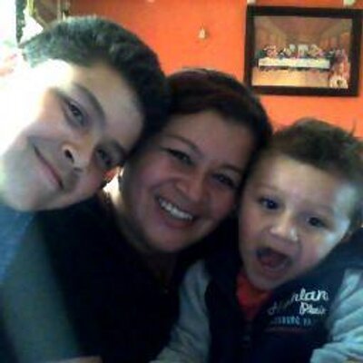 Profile Picture of Sandra Bernal (@sandrabernal78) on Twitter