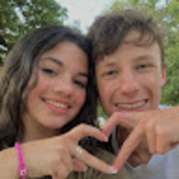 Profile Picture of Owen Badyna (@owenbadyna) on Poshmark