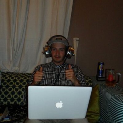 Profile Picture of James Hearne (@jim_hearne) on Twitter