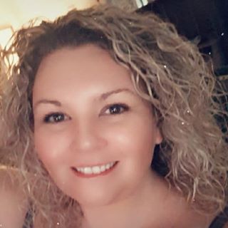 Profile Picture of Jillian Walters (@Jillicat89) on Facebook