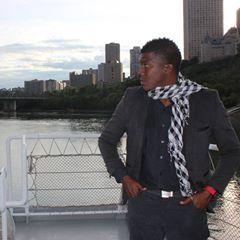 Profile Picture of James Saunders (@jamessaunderstv) on Tiktok