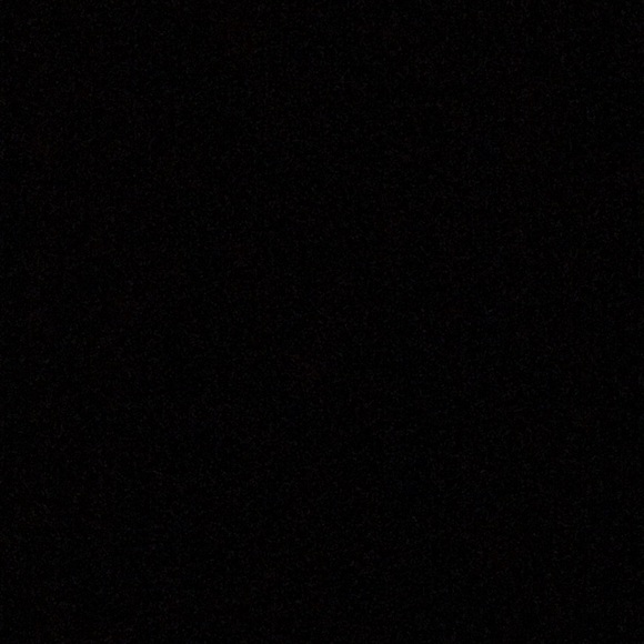 Profile Picture of Amber Schilling (@amberrs36) on Poshmark