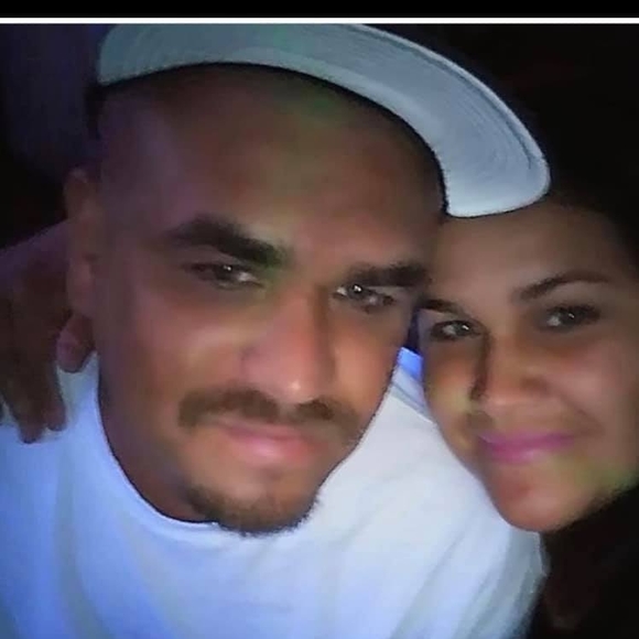 Profile Picture of Janet Chavarin (@janet_chavarin) on Poshmark