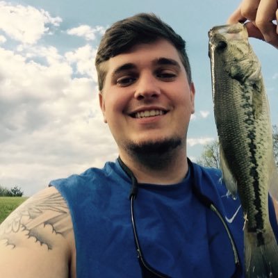 Profile Picture of Drew Hendricks (@HendricksDrew) on Twitter