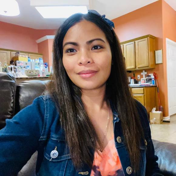 Profile Picture of Merafe Bohanan (@merafebohanan89) on Poshmark