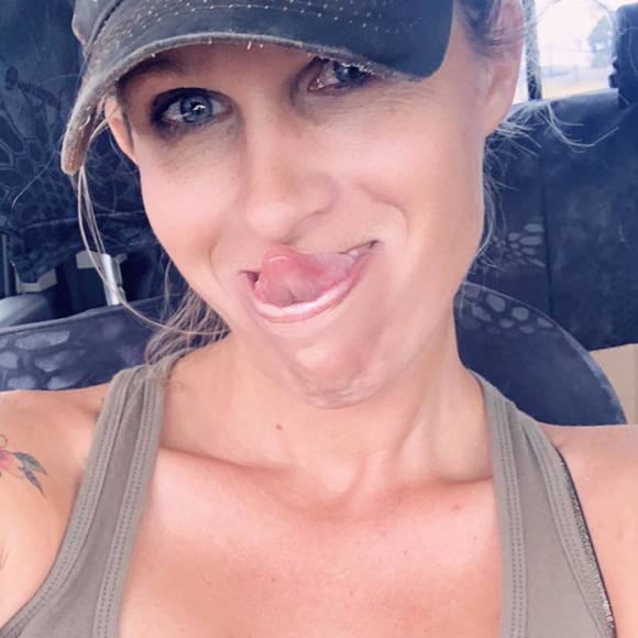 Profile Picture of Jennifer Jeremiason (@jeremiason97) on Poshmark