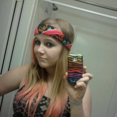 Profile Picture of Michaela Copeland (@MichaelaaC123) on Twitter