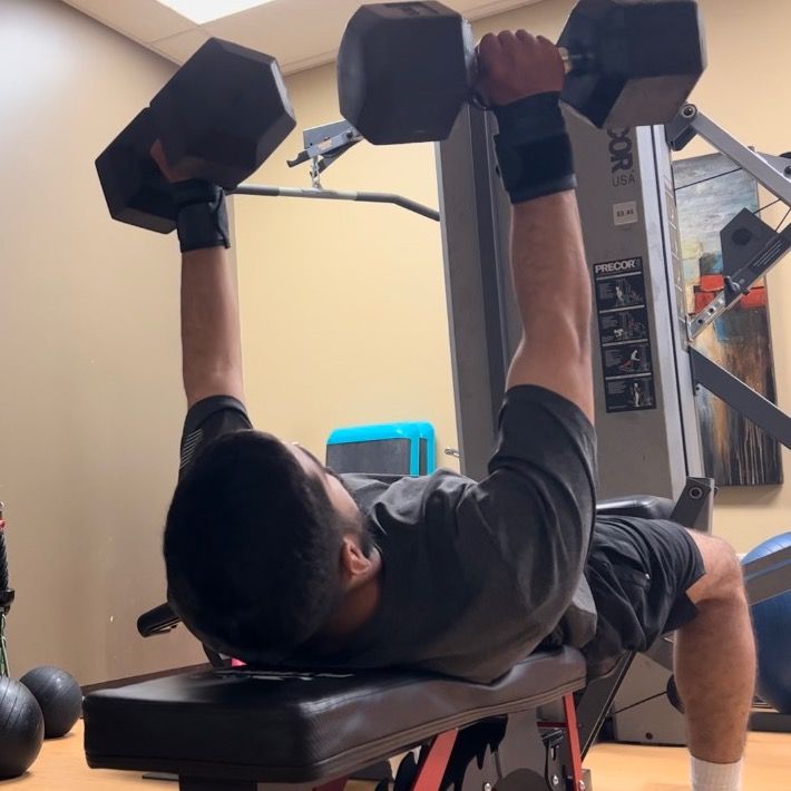 Profile Picture of AJ (@alecarriaga) on Tiktok