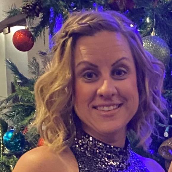 Profile Picture of Tammy Ciolfi (@tammyciolfi) on Poshmark