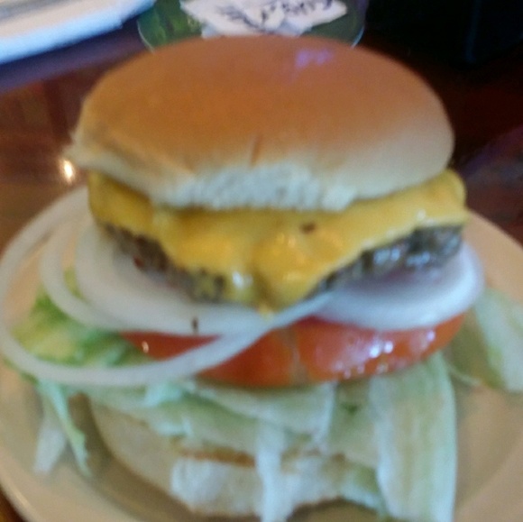 Profile Picture of Kreis Kyger (@kreisk) on Poshmark