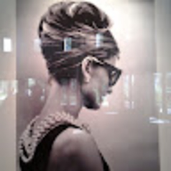Profile Picture of Annette Mansell (@annettemansell) on Poshmark