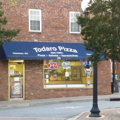 Profile Picture of Chris Todaro (@todarospizza) on Twitter