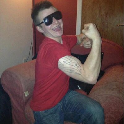 Profile Picture of Daniel Chisholm (@DanielChiz6) on Twitter