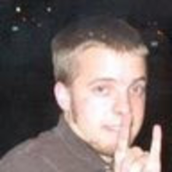 Profile Picture of Matt Fell (@mwfell) on Poshmark