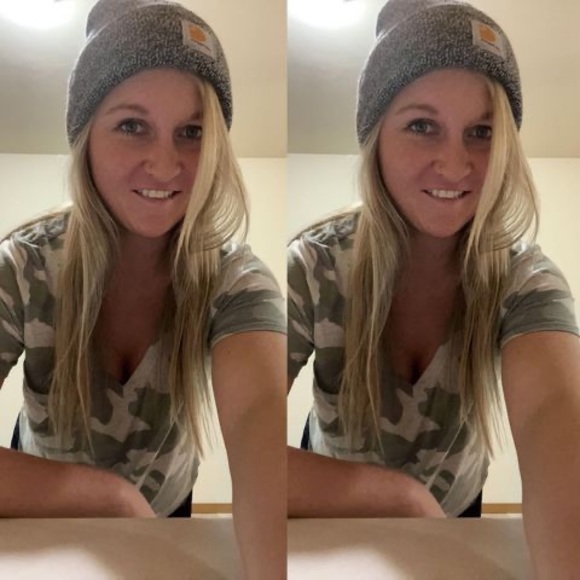 Profile Picture of Bri Hecker (@brihecker) on Poshmark