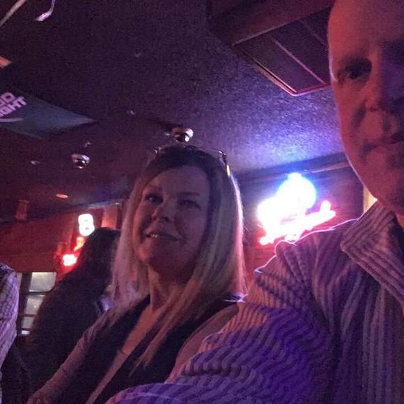 Profile Picture of Dawn Fletty (@dfletty) on Poshmark