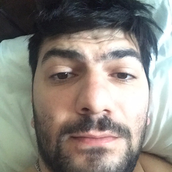 Profile Picture of Levon Stefanov (@levon29) on Poshmark