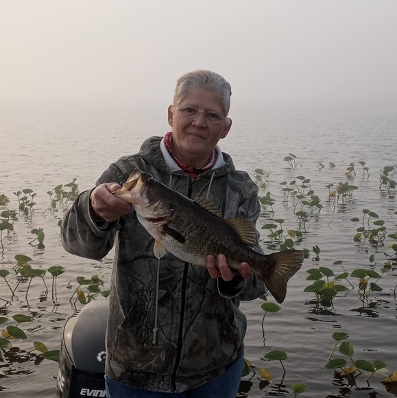 Profile Picture of Kitty Lukacs (@kittyalukacs) on Poshmark