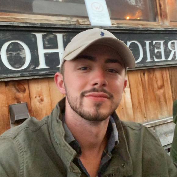 Profile Picture of Joey Crosby (@huntin_joey) on Poshmark