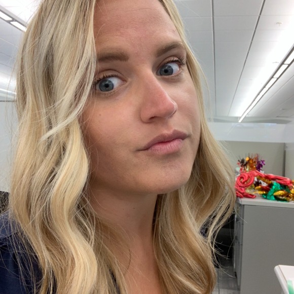 Profile Picture of Maura Checchio (@mlchec) on Poshmark