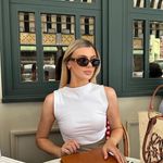 Profile Picture of THEA HARRISON ROBERTS (@thearoberts) on Instagram