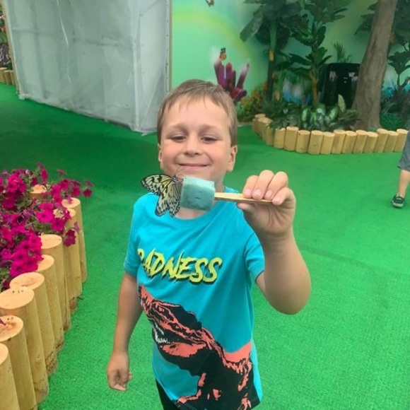 Profile Picture of Carl Bernier (@carlbernier) on Poshmark