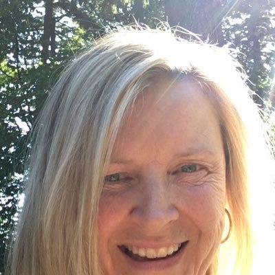 Profile Picture of Amy Kirschbaum (@akirschbaum23) on Twitter