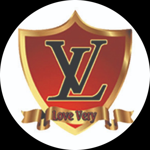 Profile Picture of Curtis Boone (@successsales702) on Poshmark