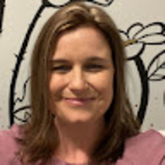 Profile Picture of Michelle Brannon (@mbrannon72) on Poshmark