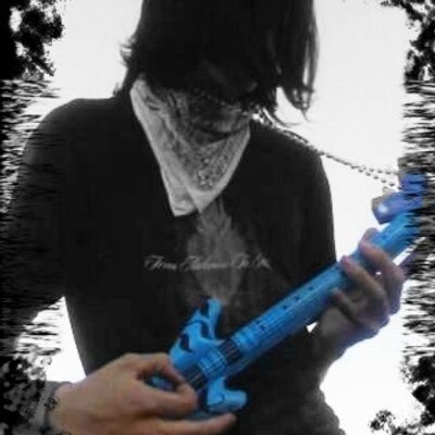 Profile Picture of Jacob Detwiler (@Emo_Awesomeness) on Twitter