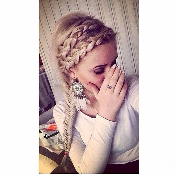 Profile Picture of Kathryn Arway (@kathrynarway) on Poshmark