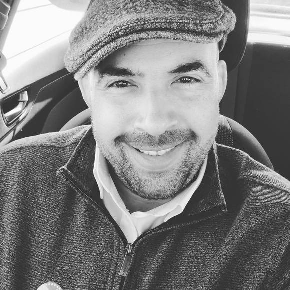 Profile Picture of Michael Gunter (@audionut1) on Poshmark