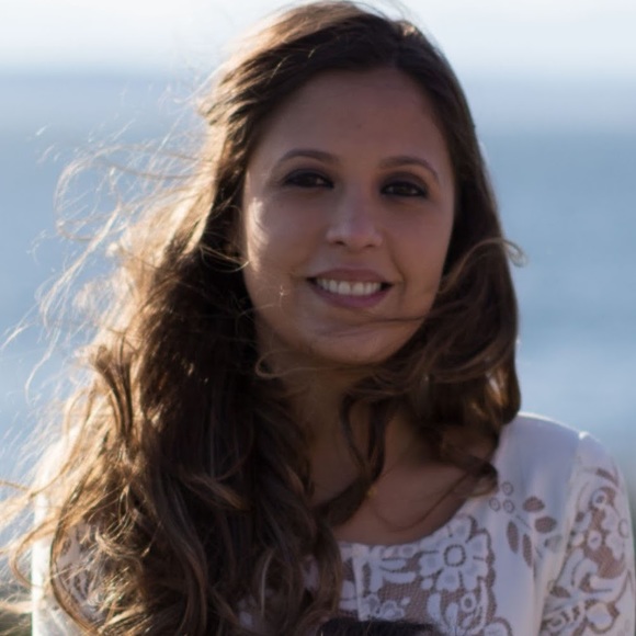 Simone S hart - Poshmark Profile Picture of Simone S hart (@simoinha) on Poshmark