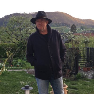 Profile Picture of Steve Humphreys (@SteveHumphreys7) on Twitter