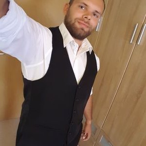 Profile Picture of Robert Bretschneider (@Bretti3474) on Twitter
