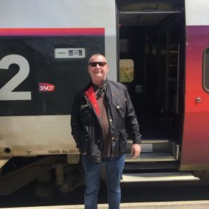 Profile Picture of MEL COYLE (@marvollusmel) on Twitter
