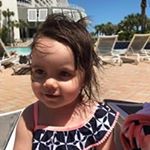 Profile Picture of Chrissy Holbrook Messaros (@chrissyholbrookmessaros) on Instagram