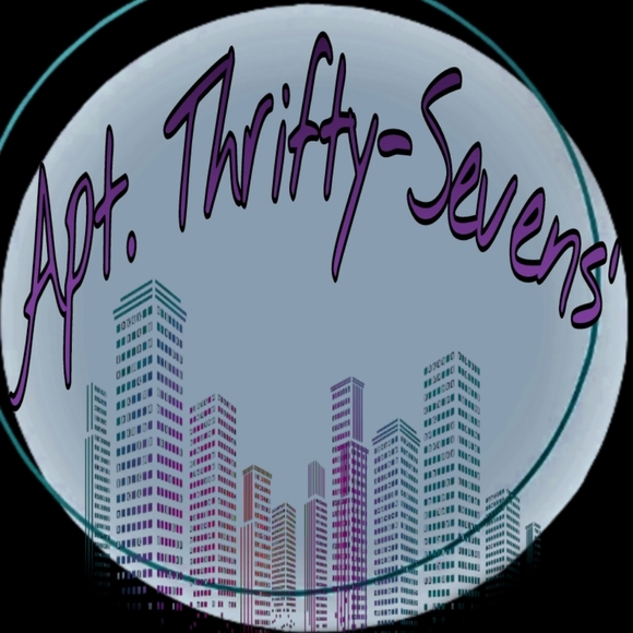 Erin Judd jones - Poshmark Profile Picture of Erin Judd jones (@austin3b1s) on Poshmark