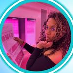 Profile Picture of Hadar Joy ✈︎ To the world 🌎 (@theisraelijoy) on Instagram
