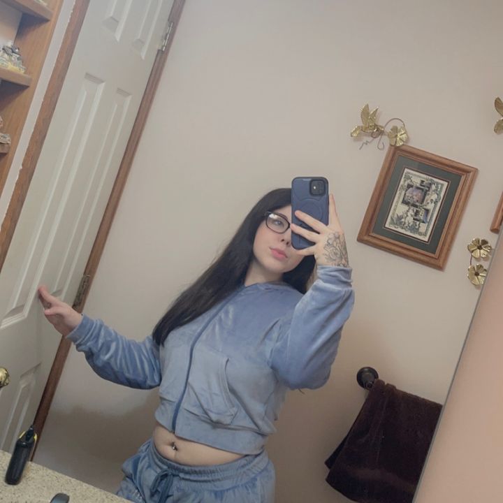 Profile Picture of Tori Grant (@@torigrant12) on Tiktok