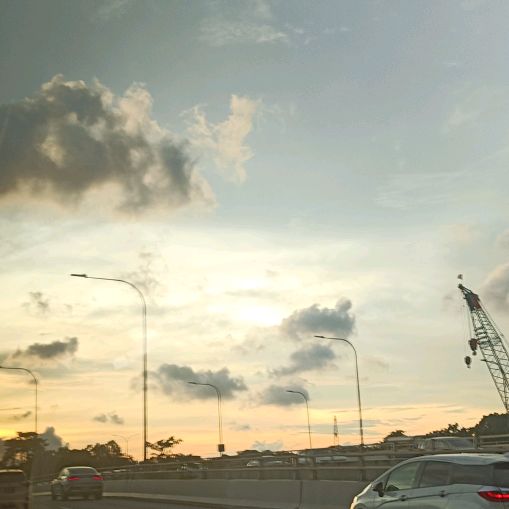 Profile Picture of glennis (@y1n3n) on Tiktok