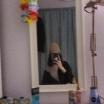 Profile Picture of Eleanor Mullins (@_e_b_l_) on Instagram