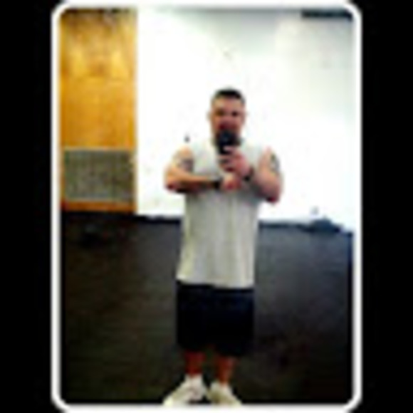 Profile Picture of John Clarke (@johnclarke504) on Poshmark